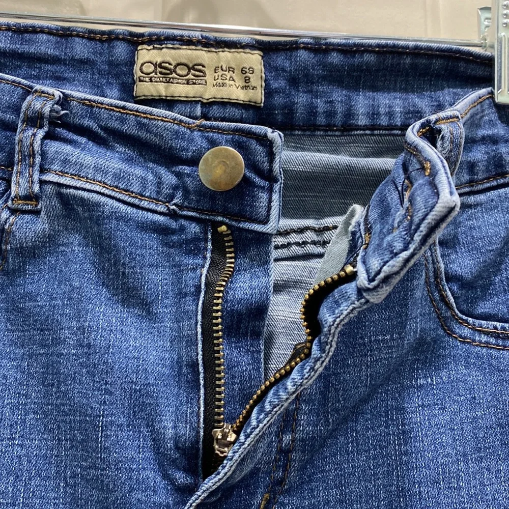 ASOS stretched 5” 23
